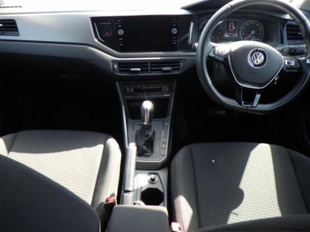 Volkswagen Polo TSI COMFORT LINE SE-