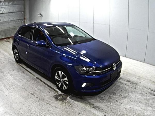 Volkswagen Polo TSI COMFORT LINE SE-