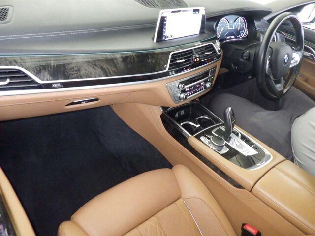 BMW 7 Series 740E IPERFORMANCE