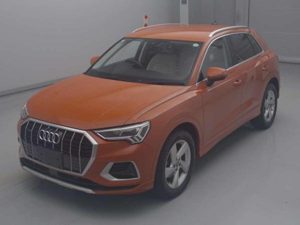 Audi Q3 35TDIｸﾜﾄﾛｱﾄﾞﾊﾞﾝｽ 4WD