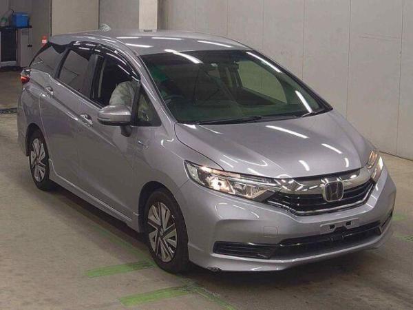 Honda Shuttle HYBRID HONDA SENSING