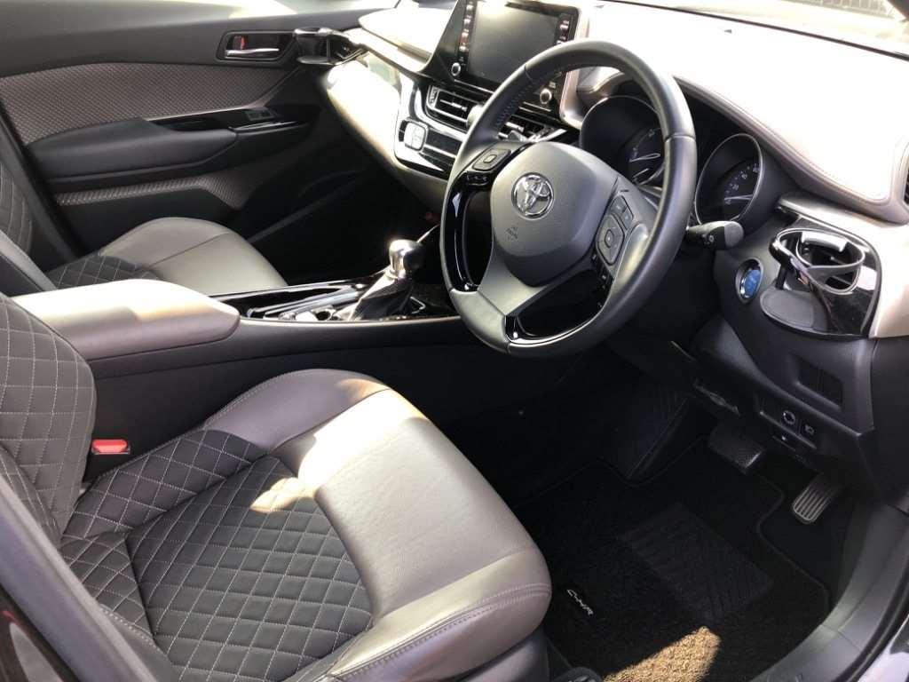 Toyota C-HR Hybrid G