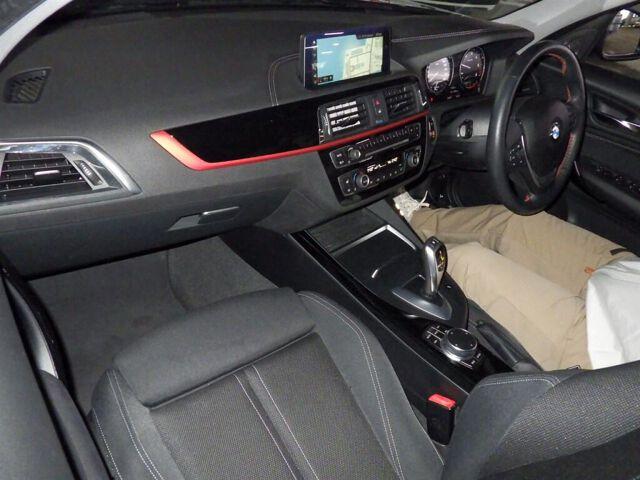 BMW 1 Series 5d 118D SPORT