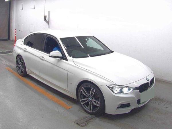BMW 3 Series 4d 330E M-SPORT IPERFORMANCE EDIT