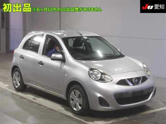 Nissan MARCH S