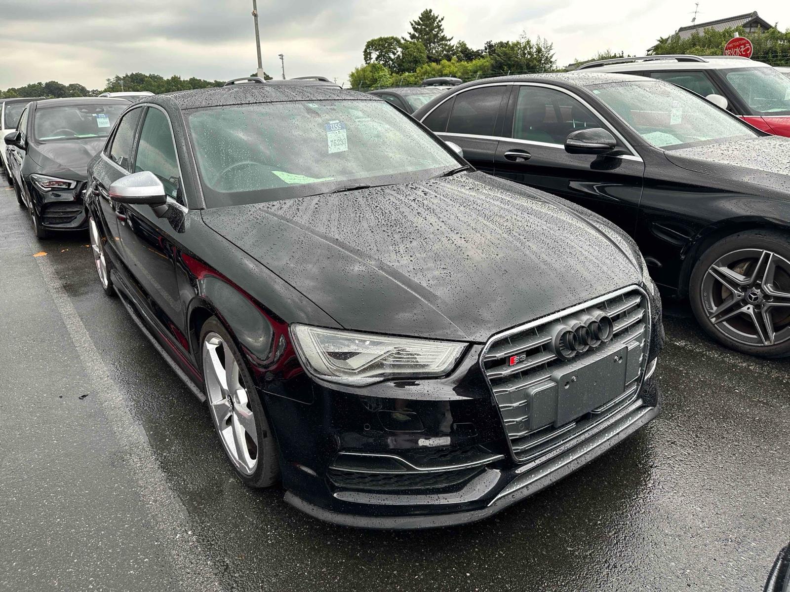 Audi S3 SEDAN 2.0