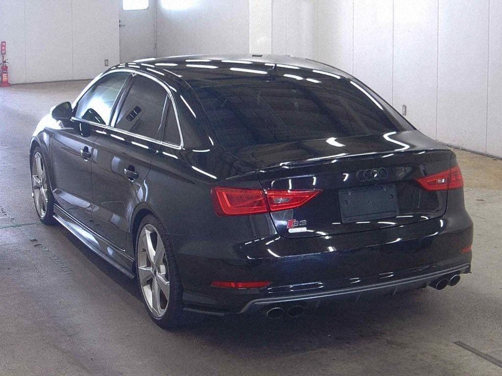 Audi S3 SEDAN 2.0