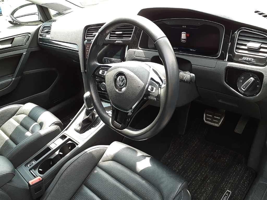 Volkswagen Golf TDIﾊｲﾗｲﾝ ﾏｲｽﾀｰ