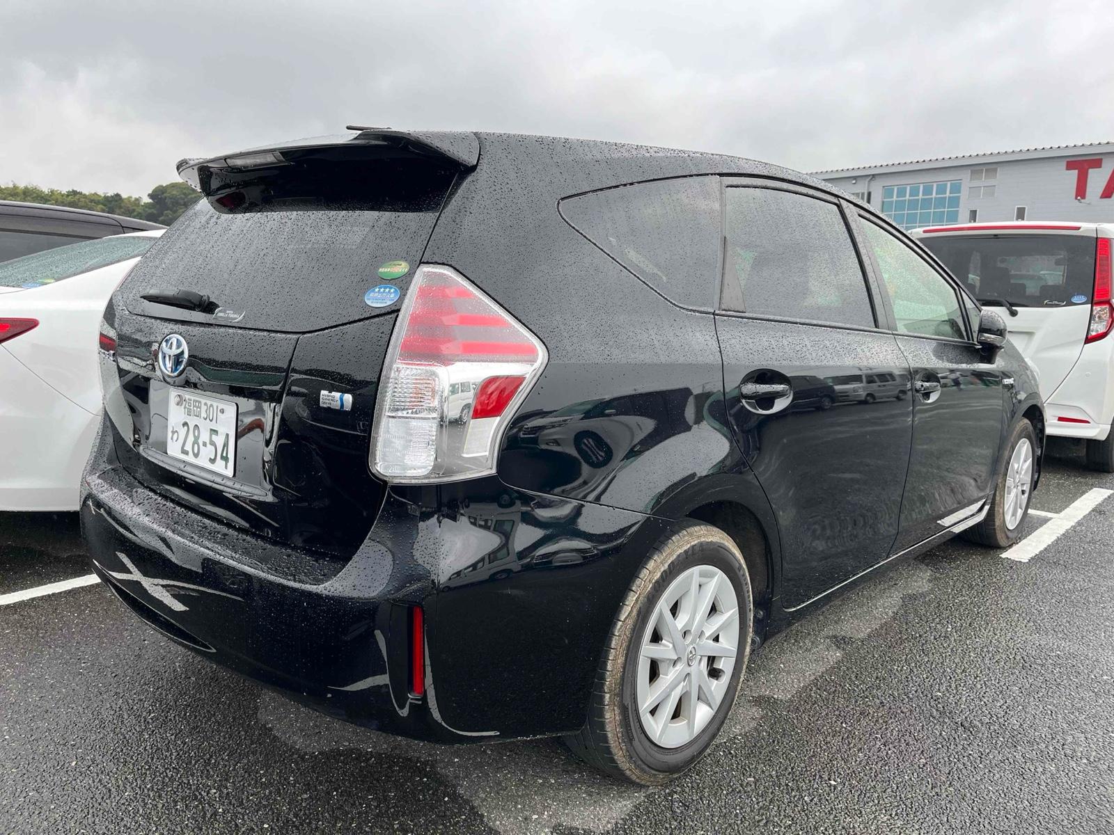 Toyota Prius ALPHA S