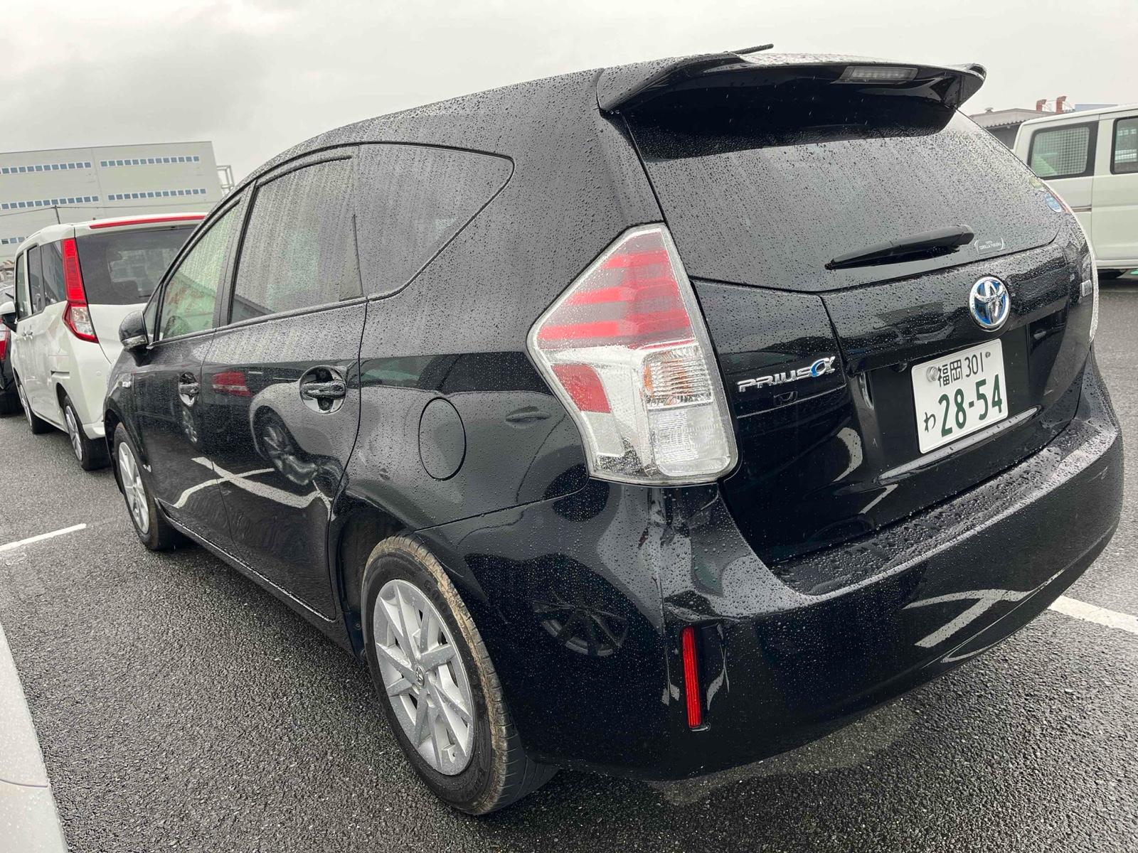 Toyota Prius ALPHA S