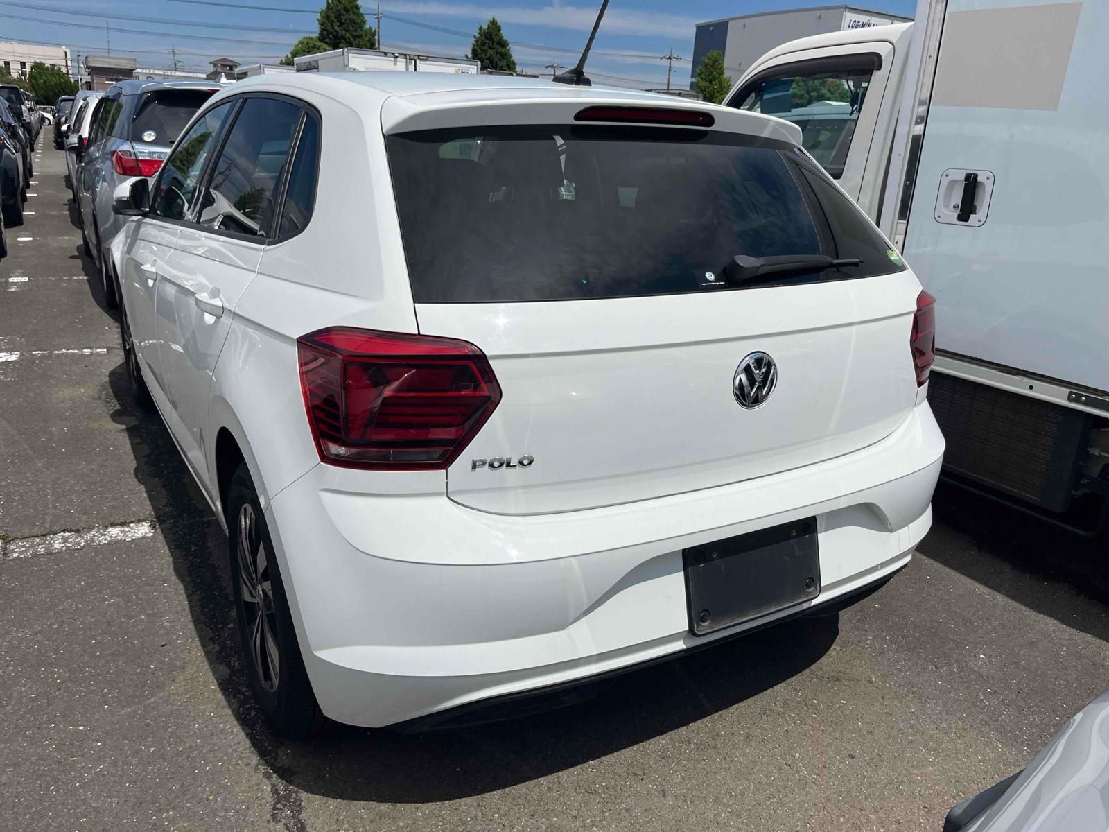 Volkswagen Polo TSI COMFORT LINE RIGHT STEERIN