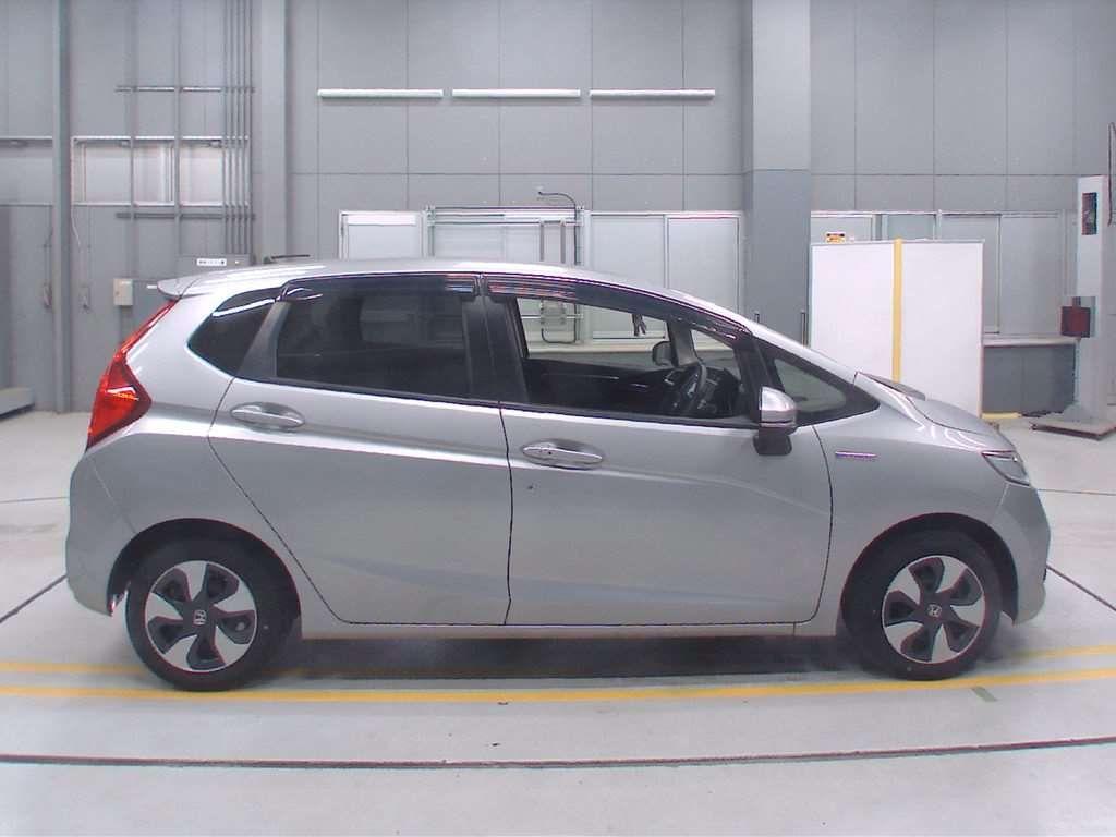 Honda Fit HYBRID F