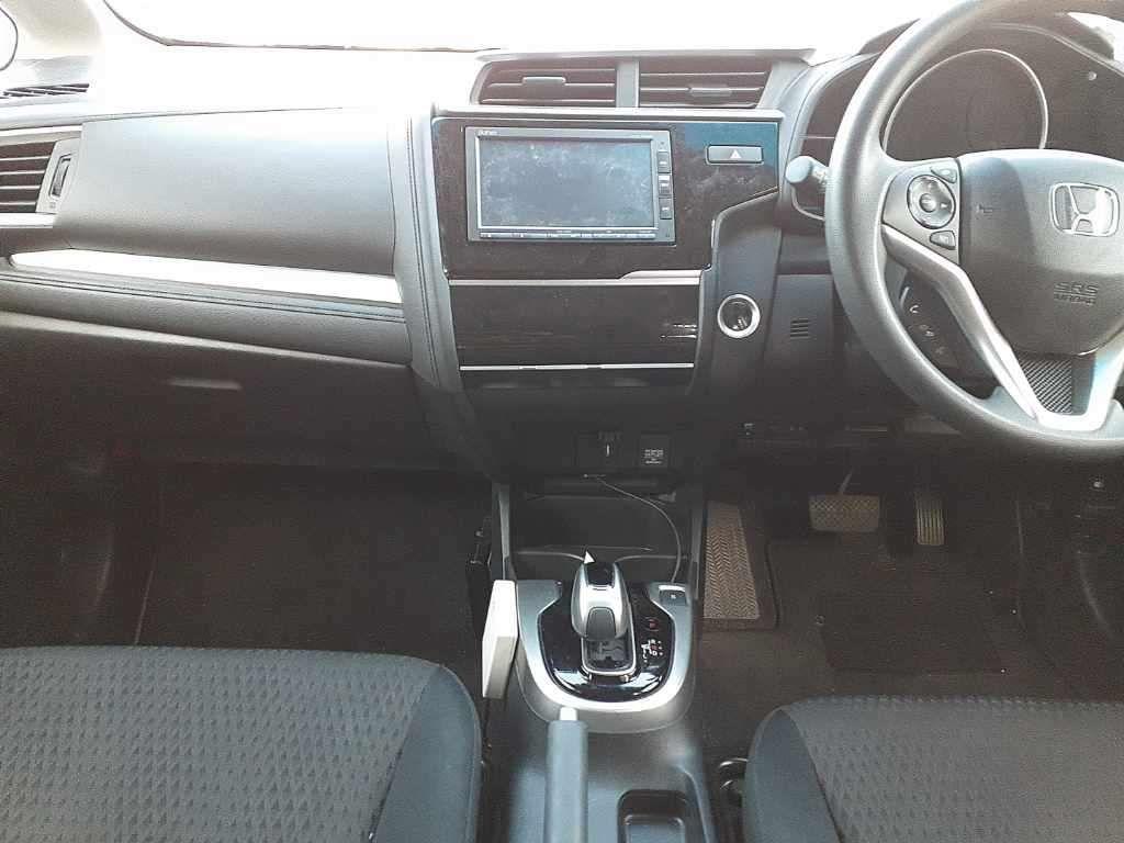 Honda Fit HYBRID F