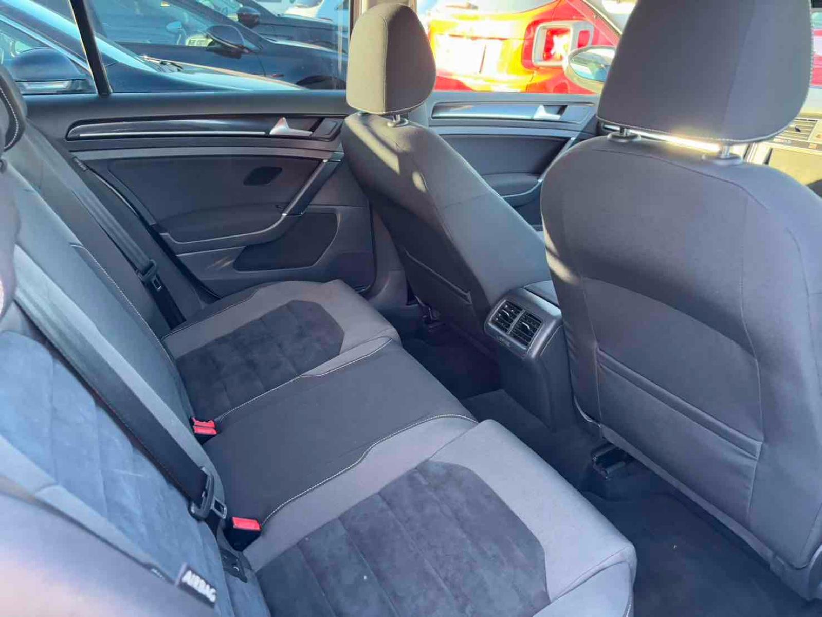 Volkswagen Golf TSI HIGH LINE BLUE MOTION