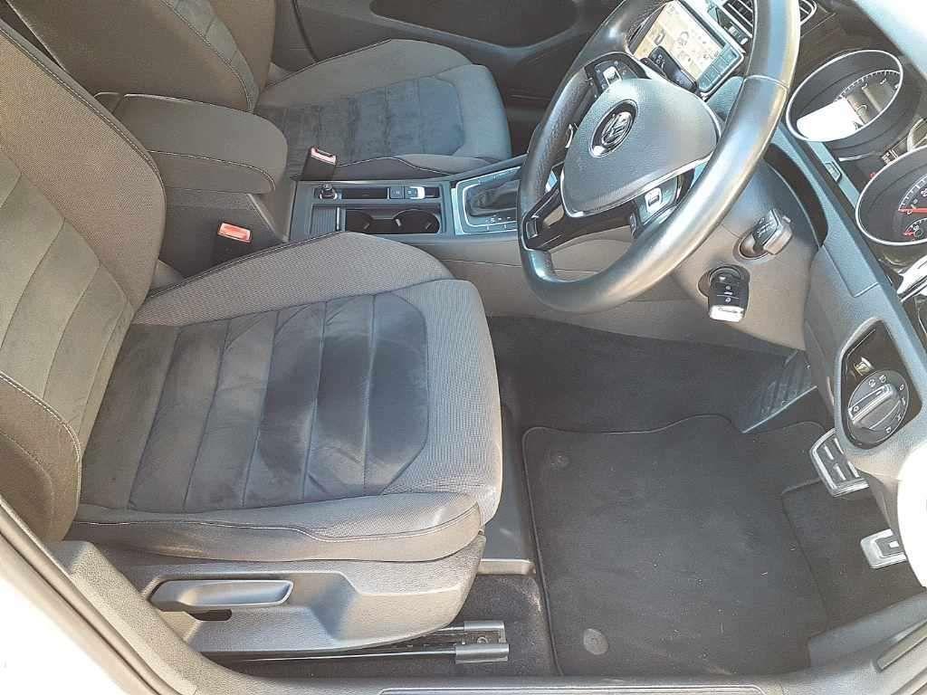 Volkswagen Golf TSI HIGH LINE BLUE MOTION