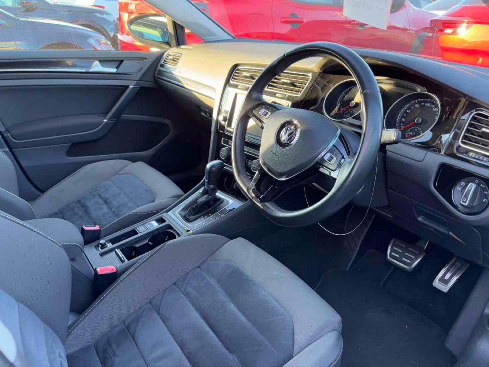 Volkswagen Golf TSI HIGH LINE BLUE MOTION