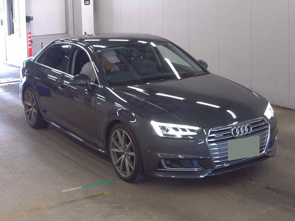 Audi A4 2.0TFSI QUATTRO S-LINE