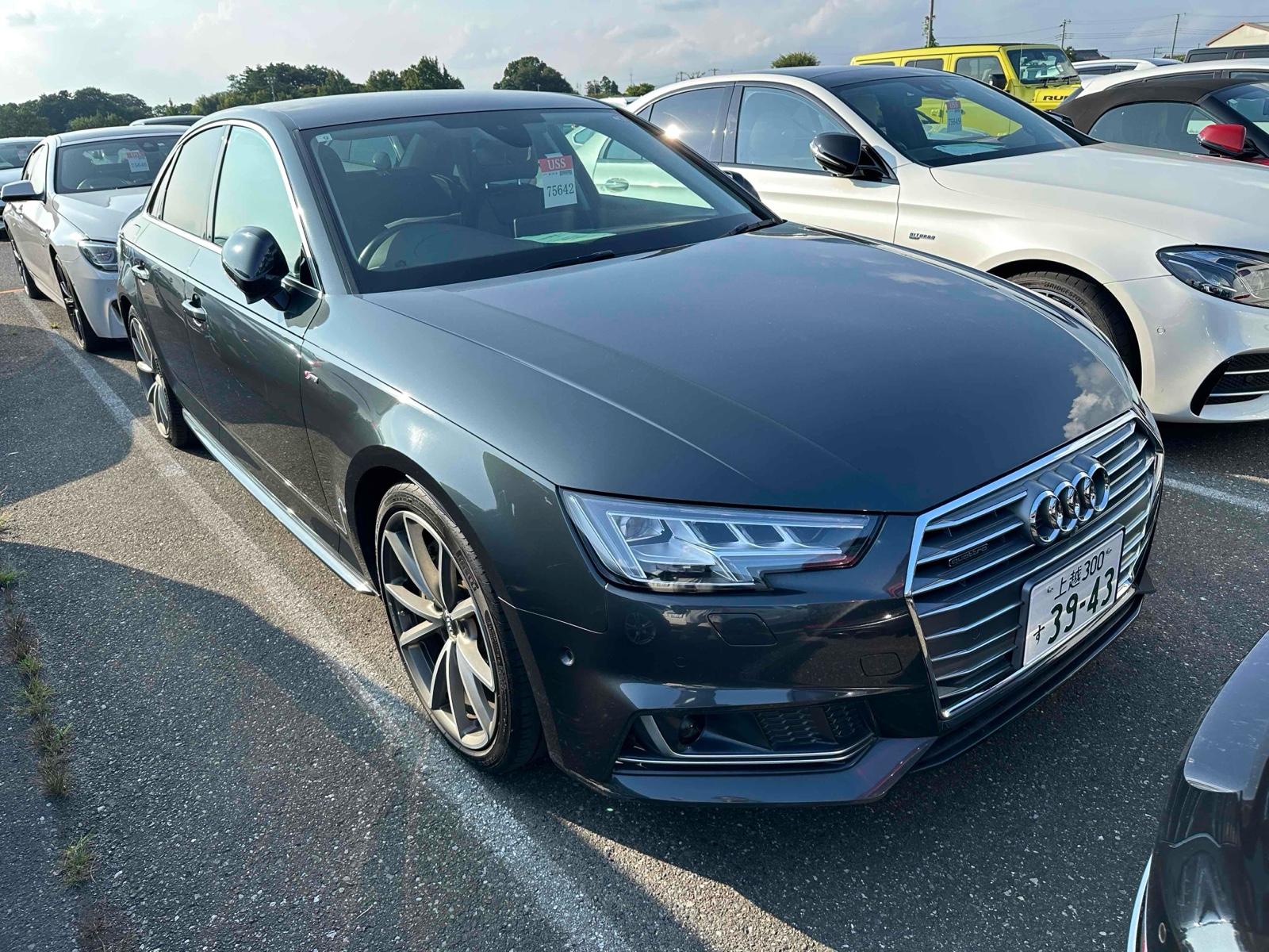 Audi A4 2.0TFSI QUATTRO S-LINE