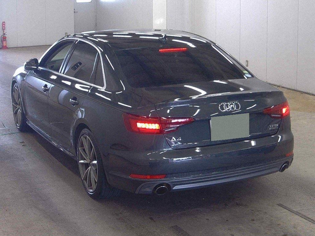 Audi A4 2.0TFSI QUATTRO S-LINE