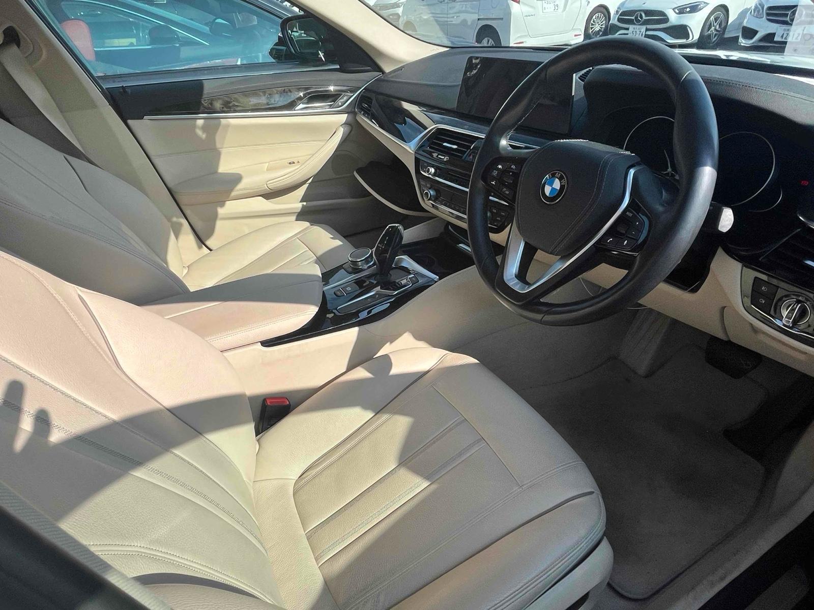 BMW 523D LUXURY