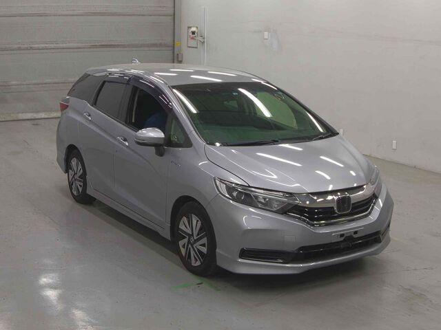 Honda Shuttle HYBRID HONDA SENSING