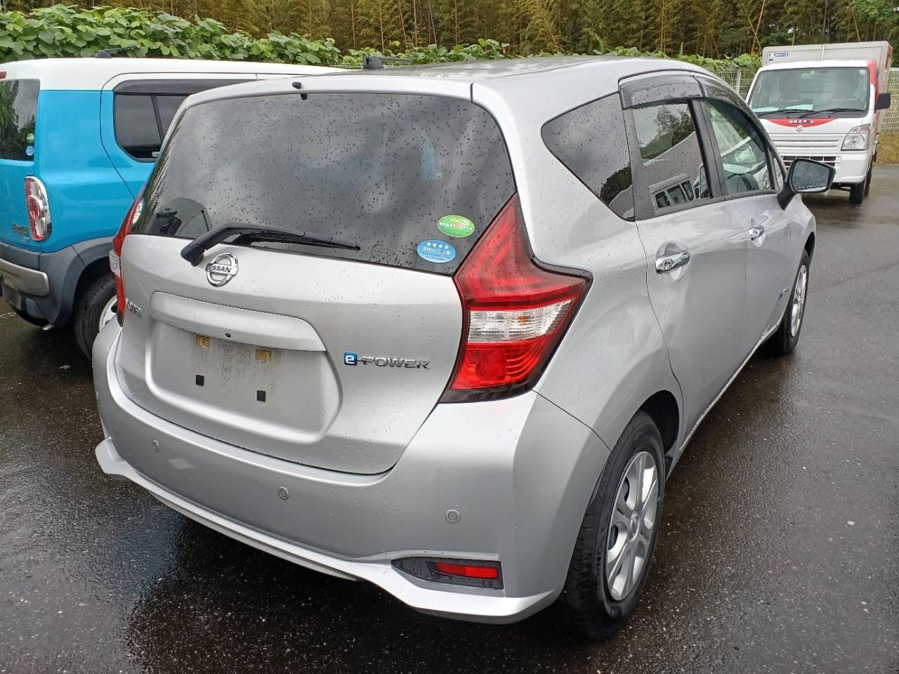 Nissan Note e-POWER B