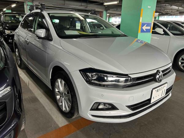 Volkswagen Polo TSI HIGH LINE