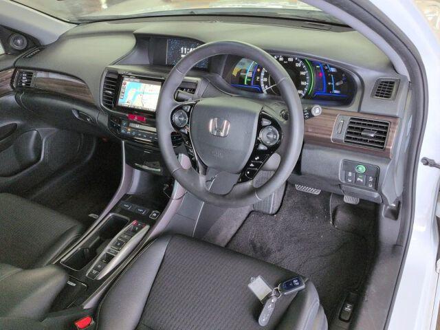 Honda Accord Hybrid EX