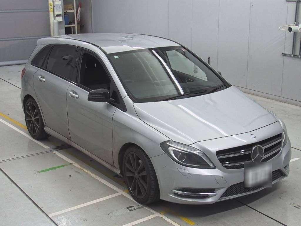 Mercedes-Benz B Class B180 BEFI SPORT NIGHT PKG