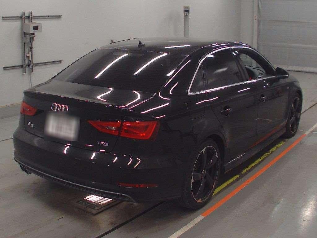 Audi A3 SEDAN 1.4TFSI COD S LINE PACK