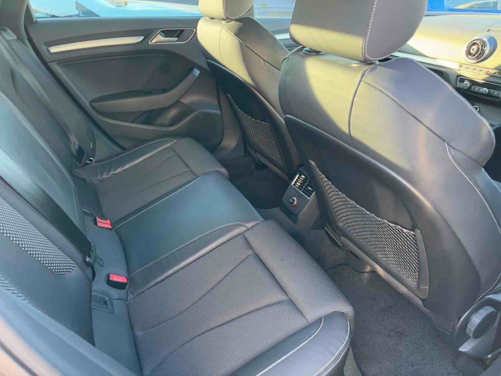 Audi A3 SEDAN 1.4TFSI COD S LINE PACK