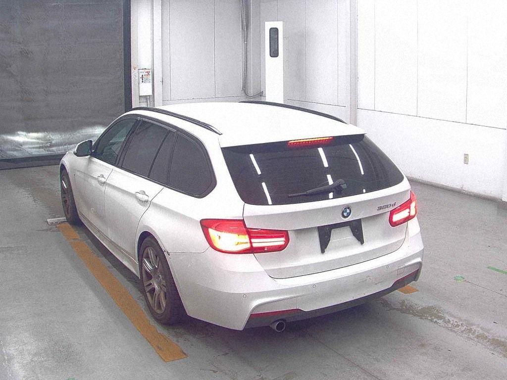 BMW 3 Series 320D TOURING M SPOILER