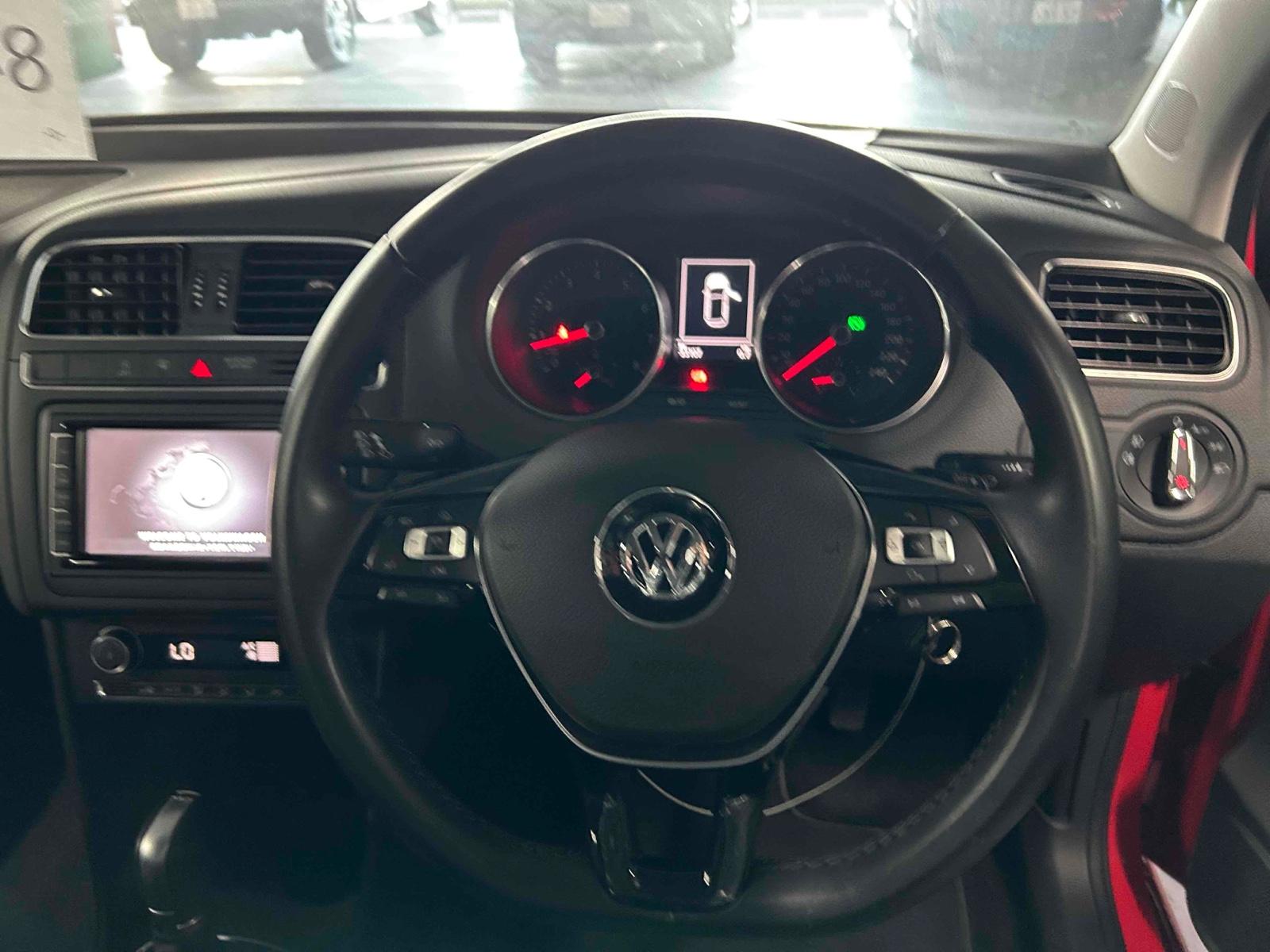 Volkswagen Polo TSI COMFORT LINE