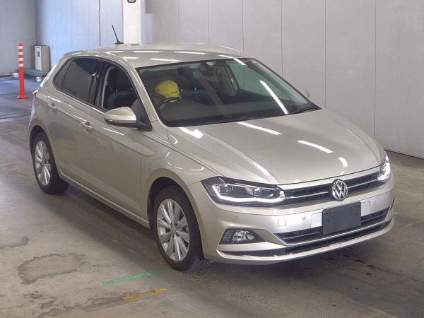 Volkswagen Polo TSI HIGH LINE