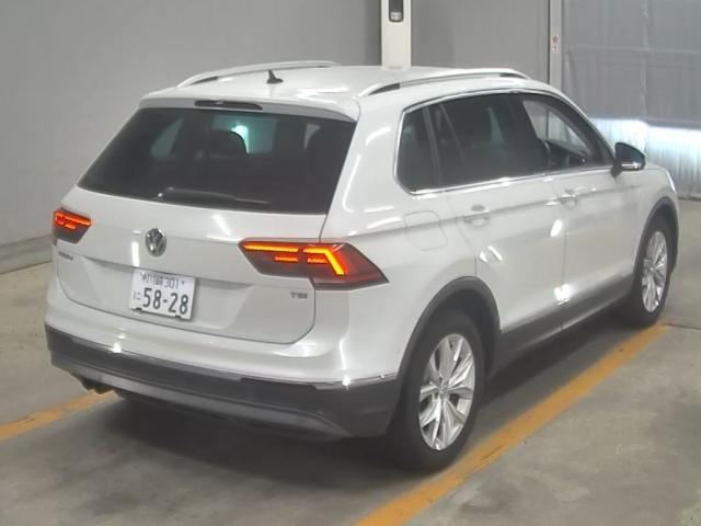 Volkswagen Tiguan TSI HIGH LINE