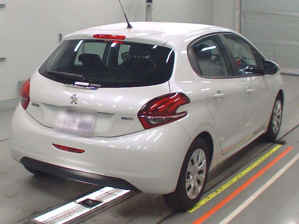 Peugeot 208 STYLE