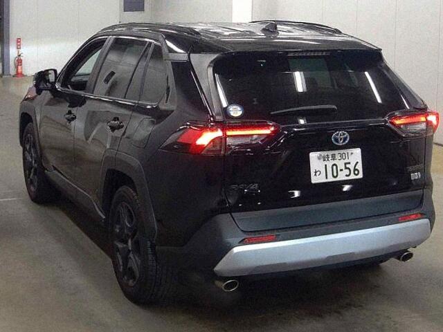 Toyota Rav4 5d 4wd HYBRID ADVENTURE