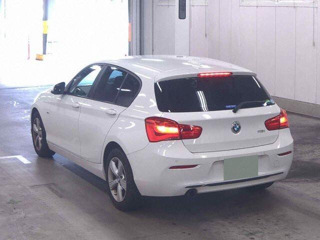 BMW 1 Series 5d 118I SPORT