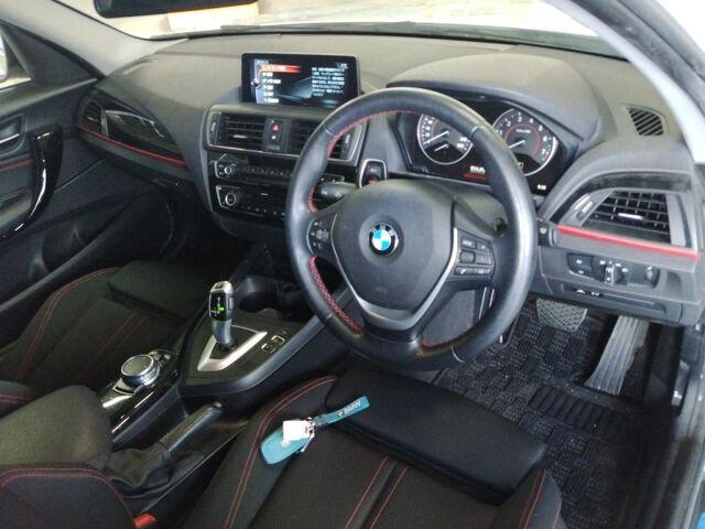 BMW 1 Series 5d 118I SPORT