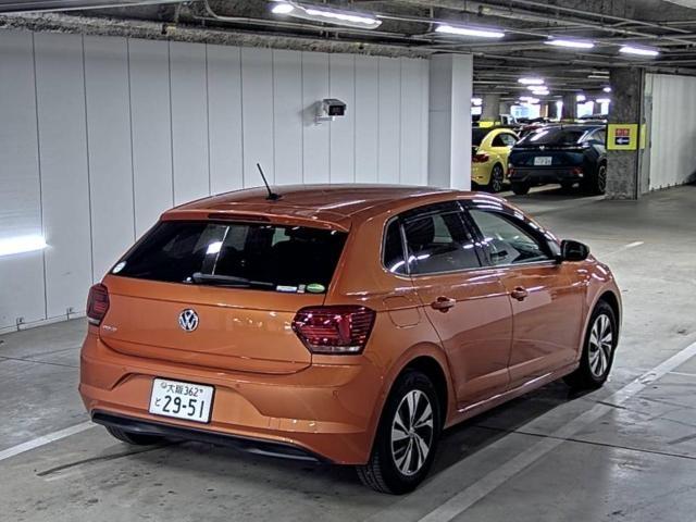 Volkswagen Polo POLO TSI COMFORT L