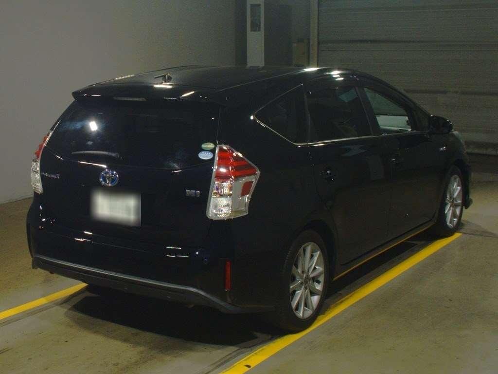 Toyota Prius ALPHA S TOURING SELECTION