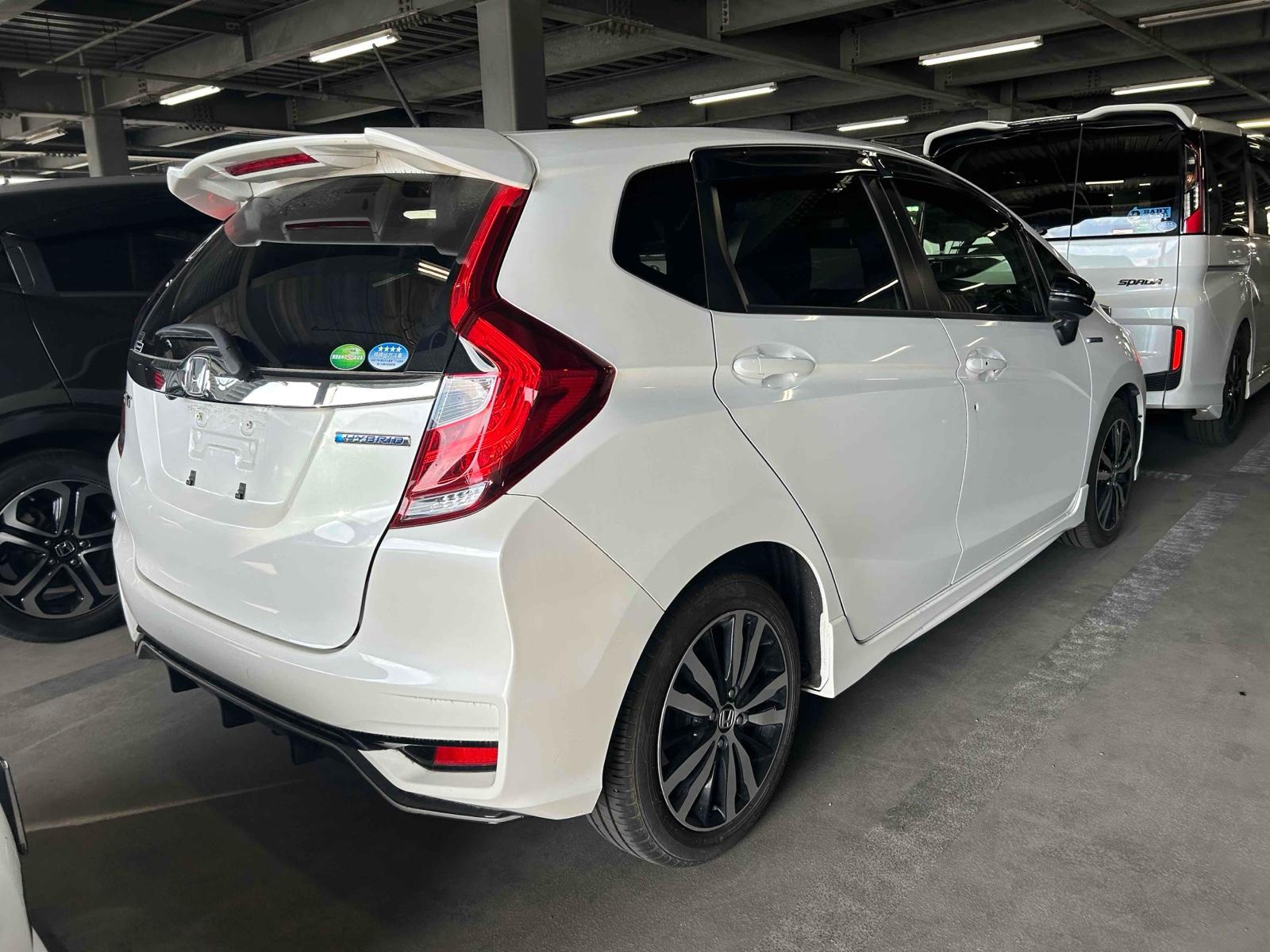 Honda Fit HYBRID S HONDA SENSING