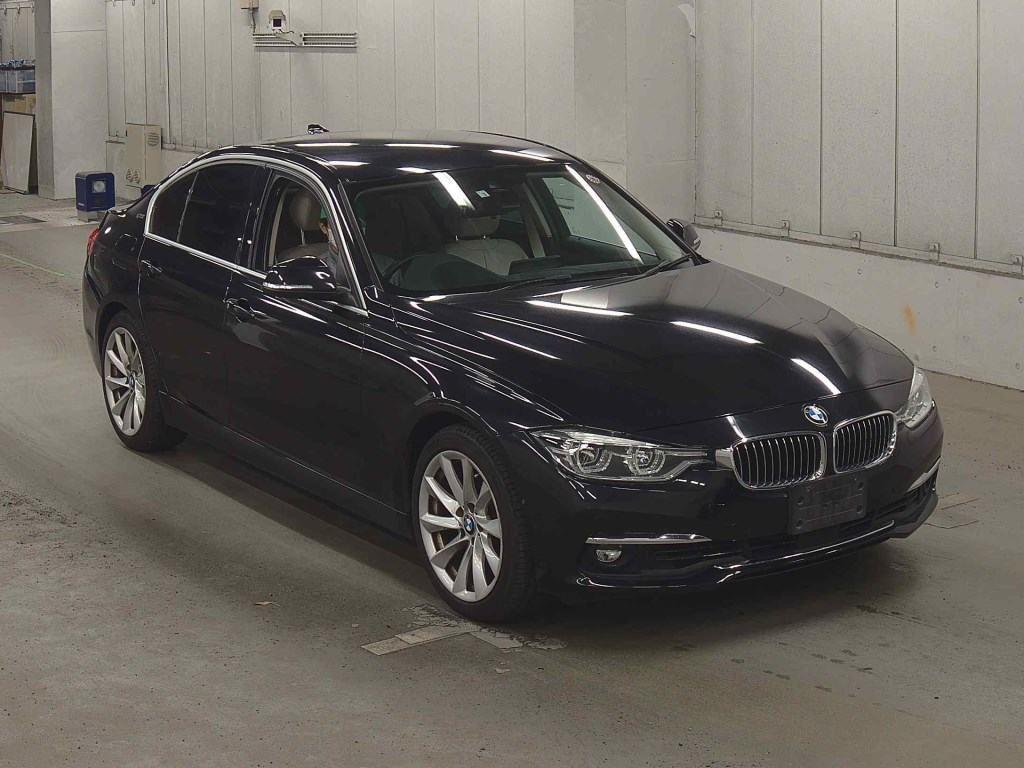 BMW 330E LUXURY