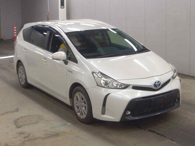 Toyota Prius ALPHA S