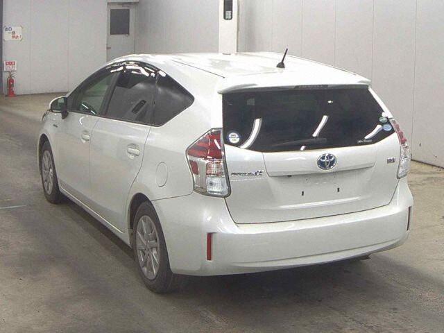 Toyota Prius ALPHA S