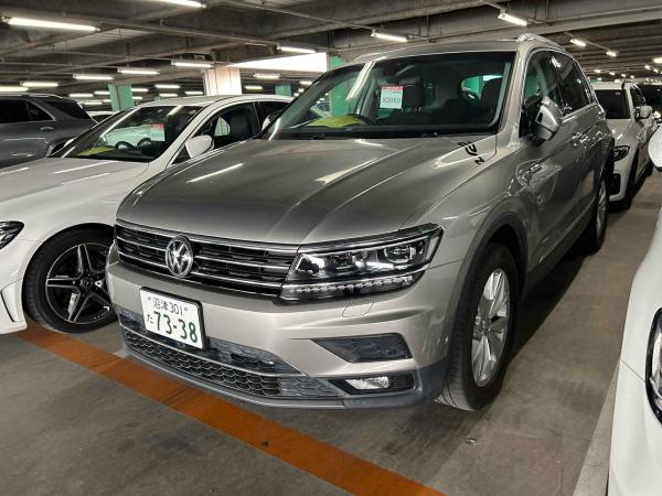 Volkswagen TIGUAN 4WD TDI 4MOTION HIGH LINE