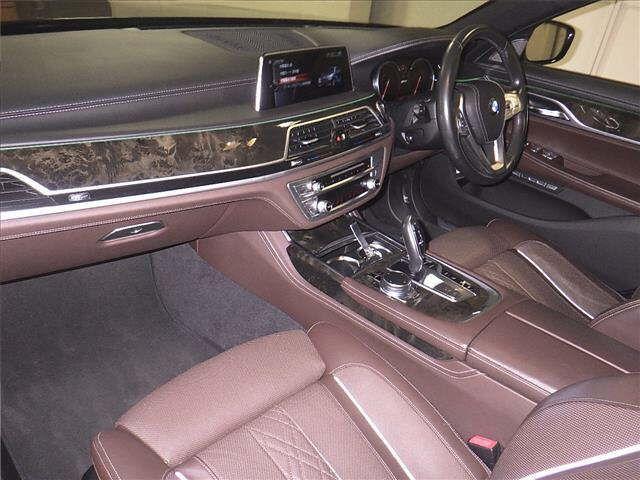 BMW 740 E I PERFORMANCE M SPORT