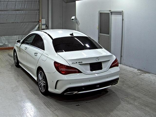 Mercedes-Benz CLA CLA180 SPORT