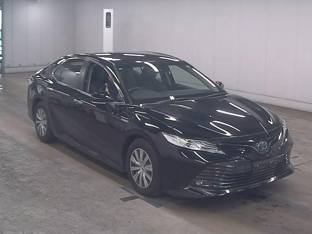 Toyota Camry 4D X