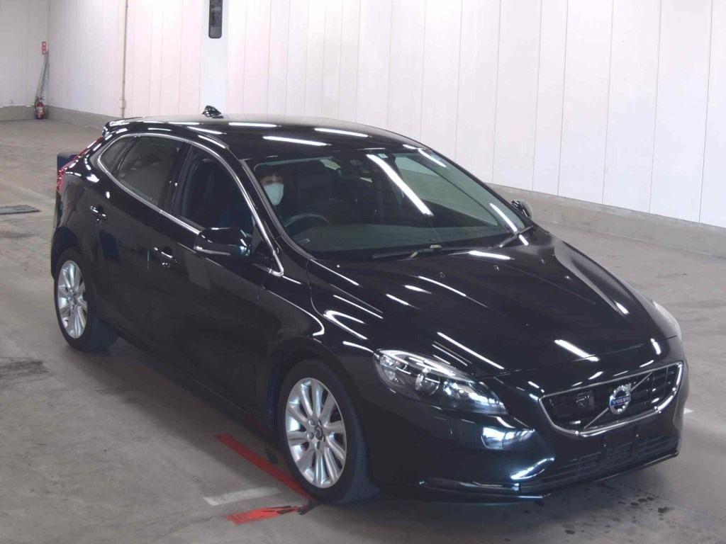 Volvo V40 T4